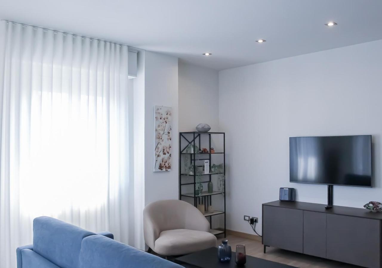 Bmp Apartment Atmosphere 2 Centrale, Vista Mare, Parcheggio Riccione Extérieur photo